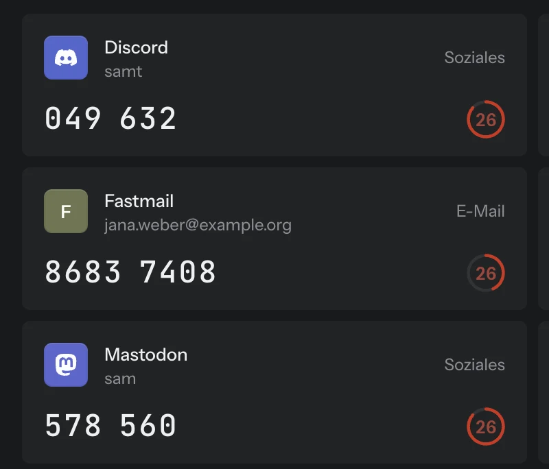 Die Seite Einmalcodes in Keeto: Karten mit Dienst, Konto, Gruppe, dem aktuellen Code und dem Countdown.